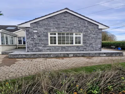 Boundary wall stone cladding